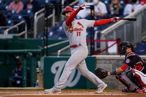 What the Chicago White Sox’s signing of shortstop Paul DeJong could mean for the team’s defensive improvement